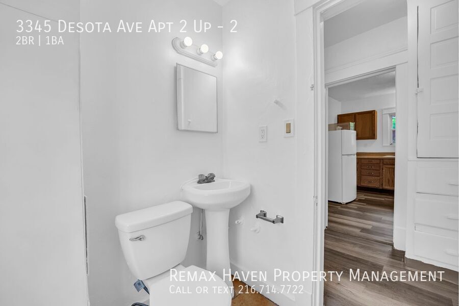 3345 Desota Ave | Unit 2, Cleveland Heights- Spacious 2-bed 1-bath multi-family home! property image