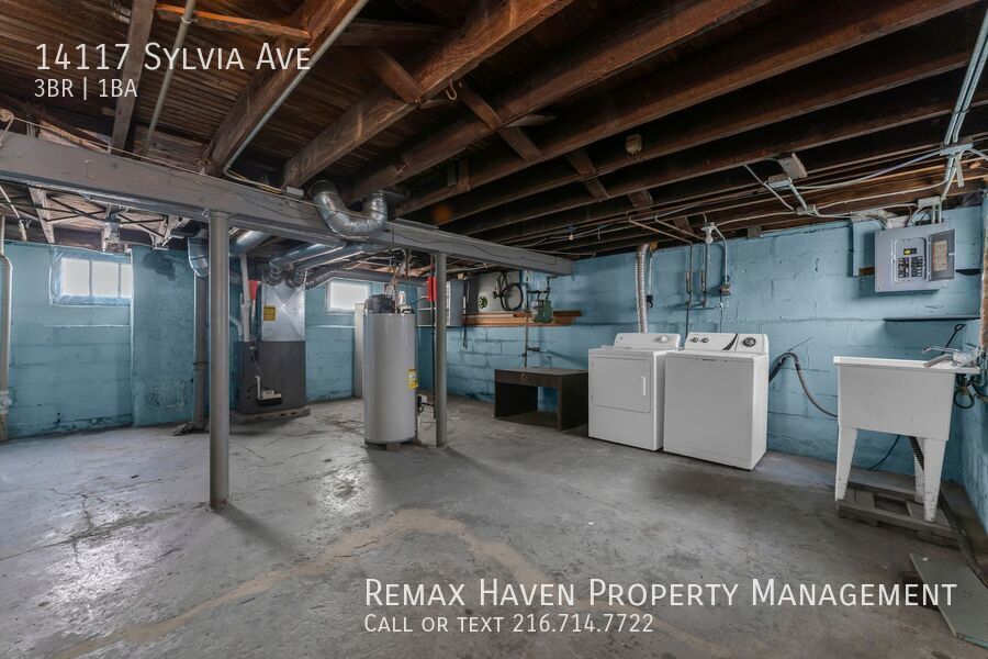 14117 Sylvia Ave, Cleveland - Spacious 3-bed 1-bath single-family home! property image