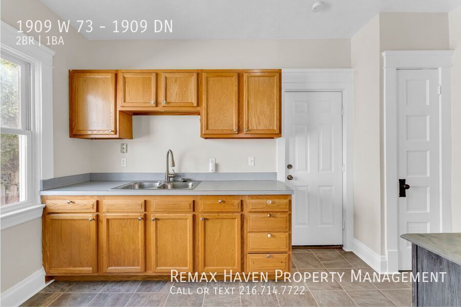 1909 W 73rd St | DN, Cleveland - Spacious 2-bed 1-bath multi-family home! property image