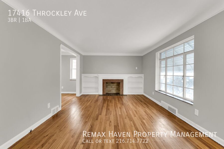 17416 Throckley Ave, Cleveland - Spacious 3-bed 1-bath single-family home! property image