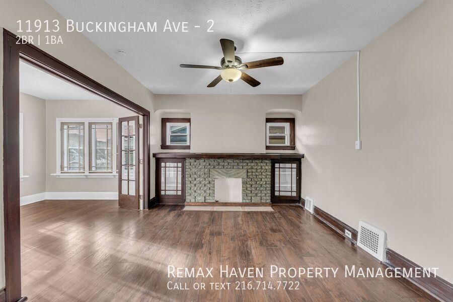11913 Buckingham Ave | UP, Cleveland - Spacious 2-bed 1-bath multi-family home! property image