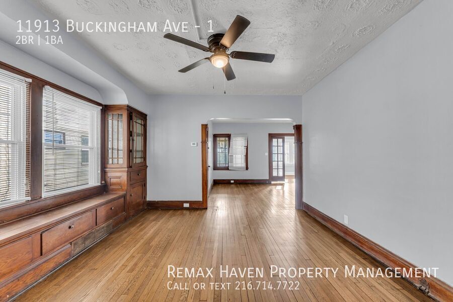 11913 Buckingham Ave | DN, Cleveland - Spacious 2-bed 1-bath multi-family home! property image