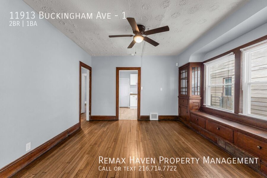 11913 Buckingham Ave | DN, Cleveland - Spacious 2-bed 1-bath multi-family home! property image