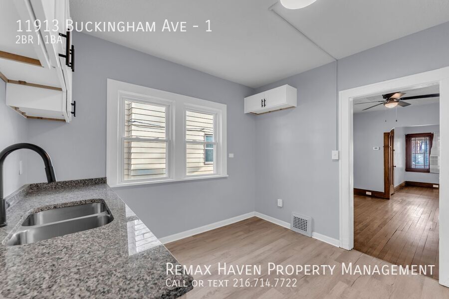 11913 Buckingham Ave | DN, Cleveland - Spacious 2-bed 1-bath multi-family home! property image