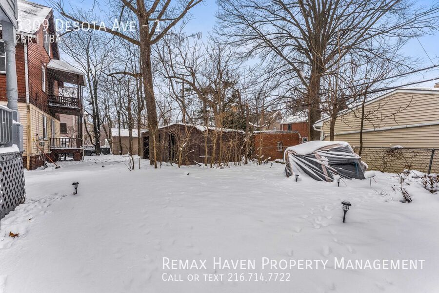 3309 Desota Ave | Unit 1, Cleveland Heights - Spacious 2-bed 1-bath multi-family home!  property image