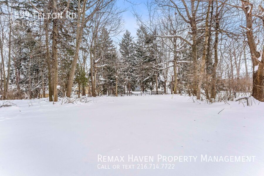 1599 Felton Rd, South Euclid - Spacious 3-bed 1.5 -bath single-family home! property image