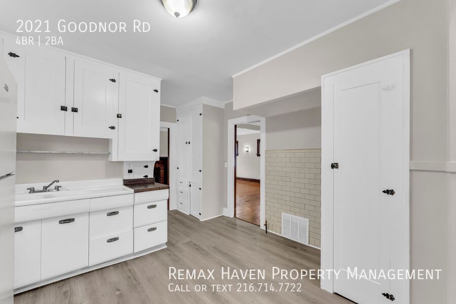 2021 Goodnor Rd, Cleveland Heights - Spacious 4-bed 1.5-bath single-family home! property image