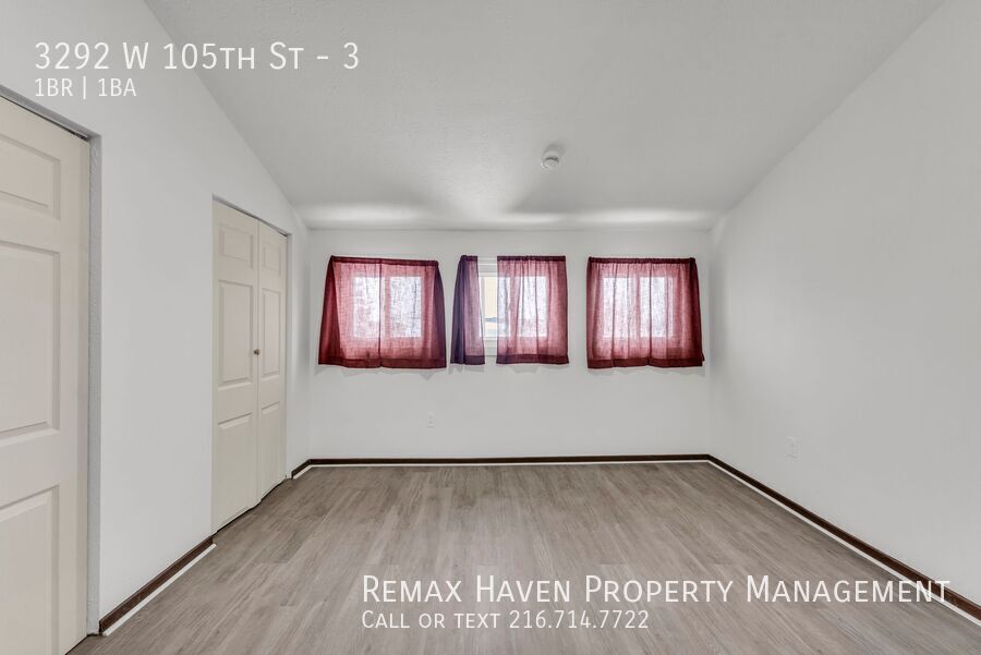 3292 W 105th St | Unit 3, Cleveland - Spacious 1-bed 1-bath multi-family home!  property image