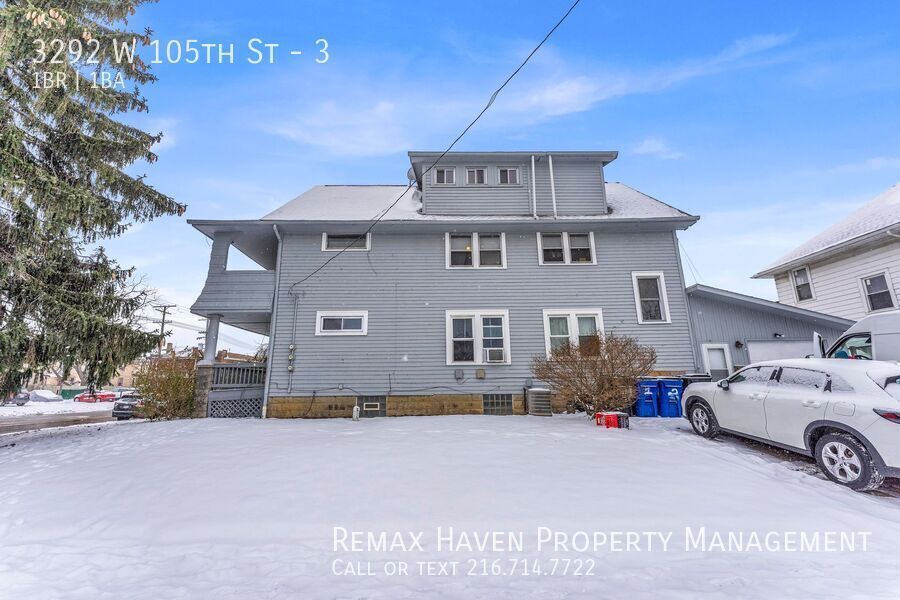 3292 W 105th St | Unit 3, Cleveland - Spacious 1-bed 1-bath multi-family home!  property image