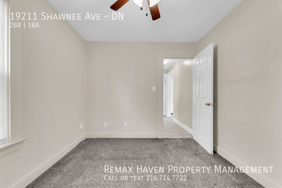 19211 Shawnee Ave | DN, Cleveland - Spacious 2 bed 1 bath multi-family home! property image