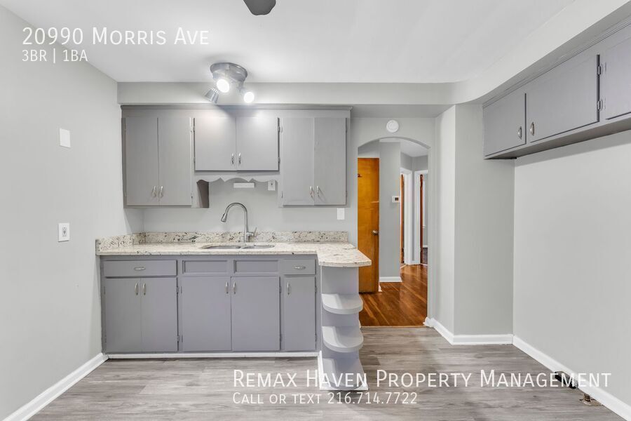 20990 Morris Ave, Euclid - Spacious 3-bed 1-bath single-family home! property image