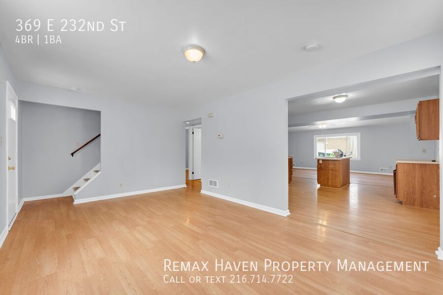 369 E 232nd St, Euclid - Spacious 4-bed 1 -bath single-family home with air conditioning! property image