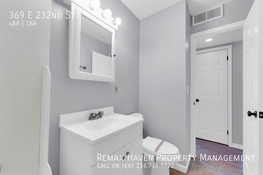 369 E 232nd St, Euclid - Spacious 4-bed 1 -bath single-family home with air conditioning! property image