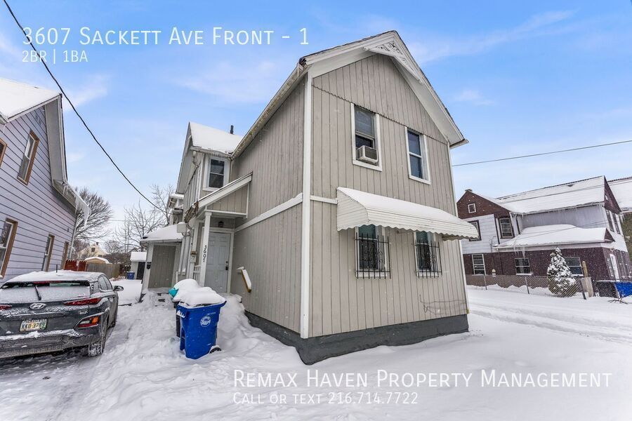 3607 Sackett Ave | Unit 1 Front, Cleveland - Spacious 2-bed 1-bath multi-family home!  property image