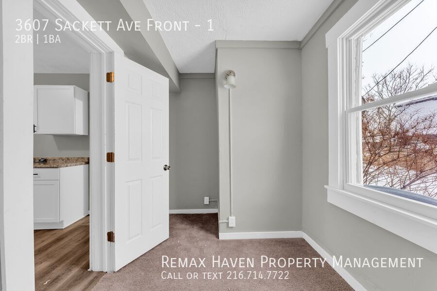 3607 Sackett Ave | Unit 1 Front, Cleveland - Spacious 2-bed 1-bath multi-family home!  property image