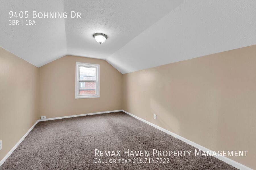 9405 Bohning Dr, Garfield Heights - Spacious 3-bed 1 -bath single-family home! property image