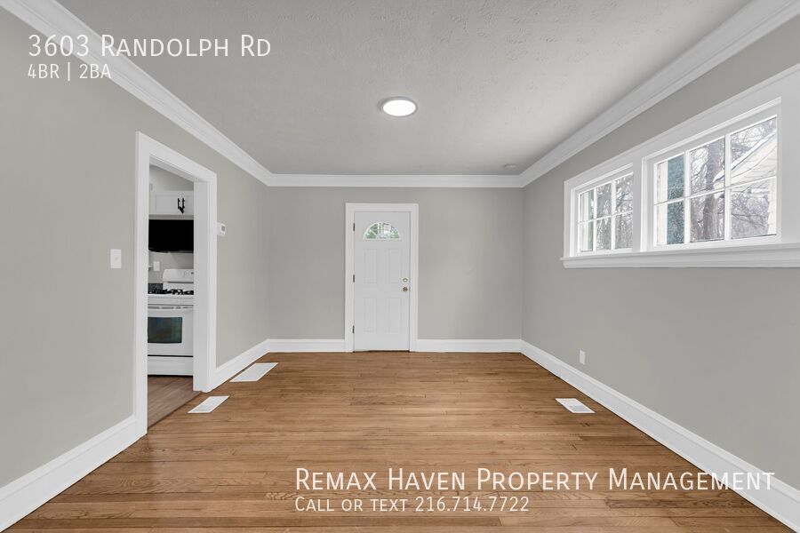 3603 Randolph Rd, Cleveland Heights - Spacious 4-bed 1.5-bath single-family home! property image