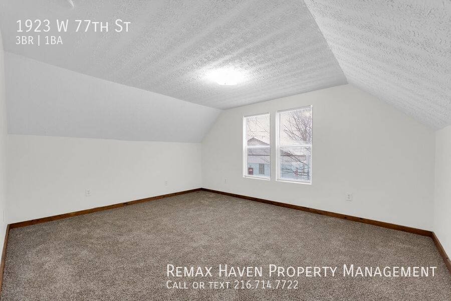 1923 W 77th St, Cleveland - Spacious 3-bed 1 -bath single-family home! property image