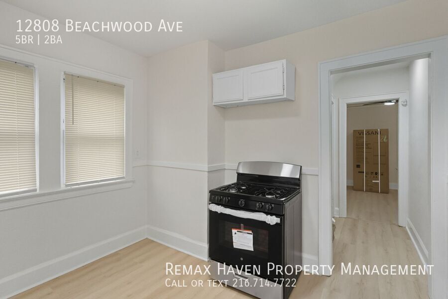 12808 Beachwood Ave, Cleveland - Spacious 5-bed 2-bath single-family home! property image