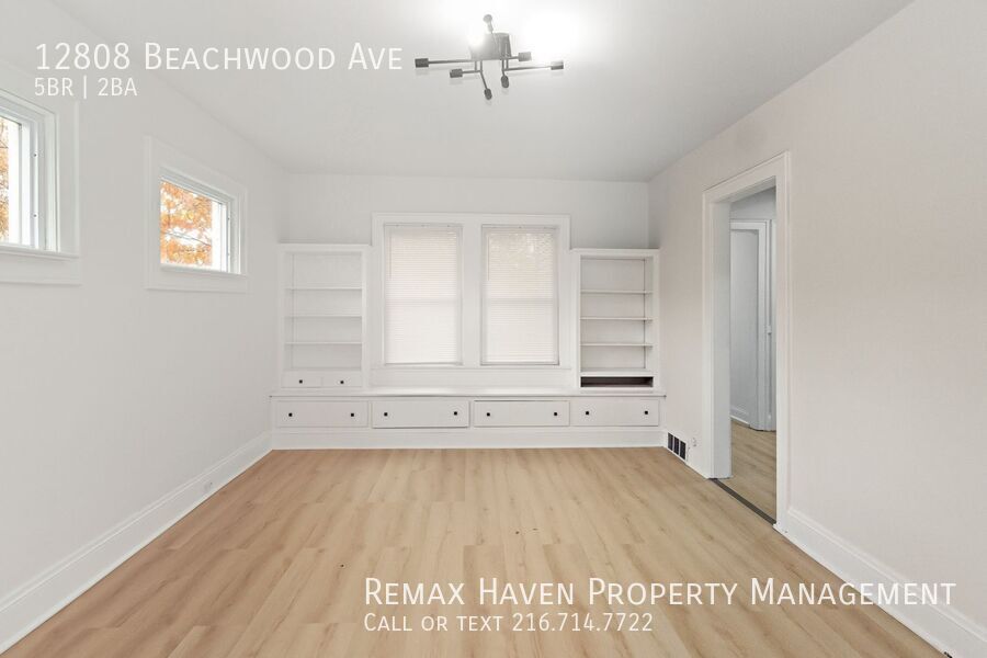12808 Beachwood Ave, Cleveland - Spacious 5-bed 2-bath single-family home! property image