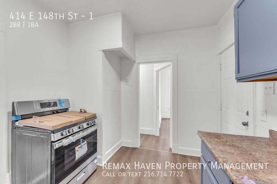 414 E 148th St | DN, Cleveland - Spacious 2-bed 1-bath multi-family home!  property image