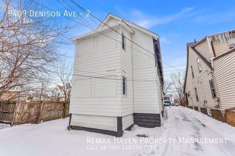 9409 Denison Ave | Apt 2 UP, Cleveland - Spacious 3-bed 1-bath multi-family home! property image