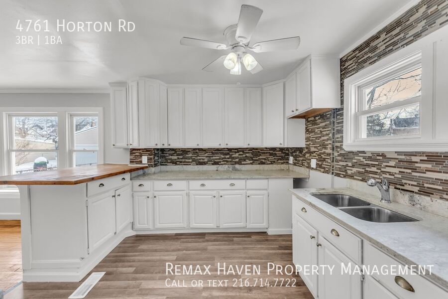 4761 Horton Rd, Garfield Heights - Spacious 3-bed 1-bath single-family home! property image