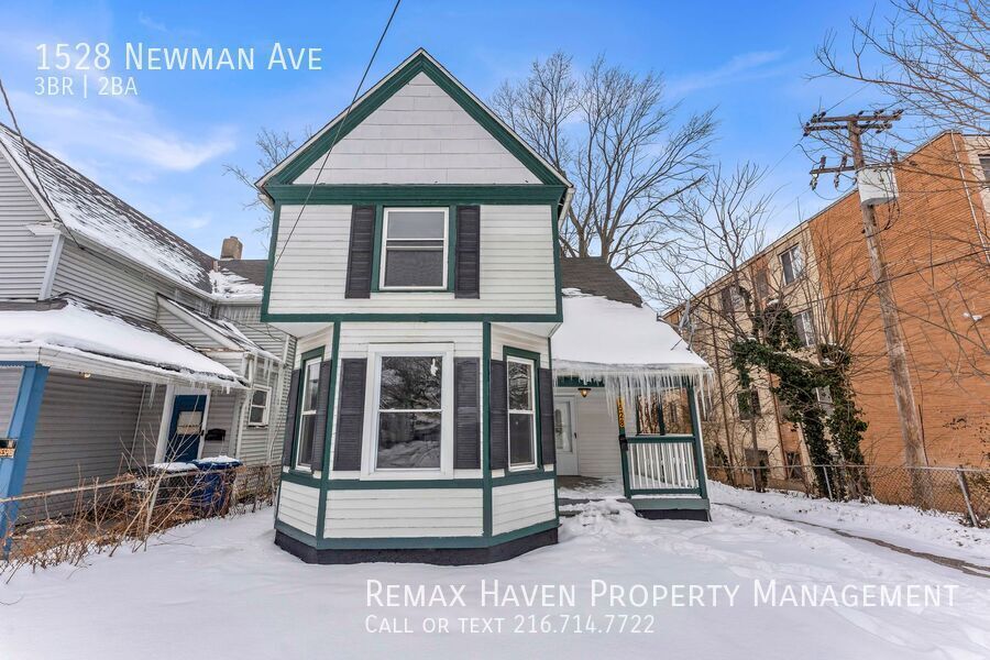 1528 Newman Ave, Lakewood - Spacious 3-bed 2-bath single-family home! property image