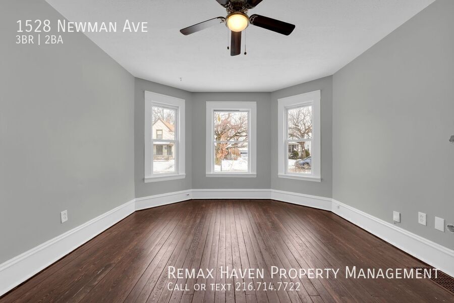 1528 Newman Ave, Lakewood - Spacious 3-bed 2-bath single-family home! property image