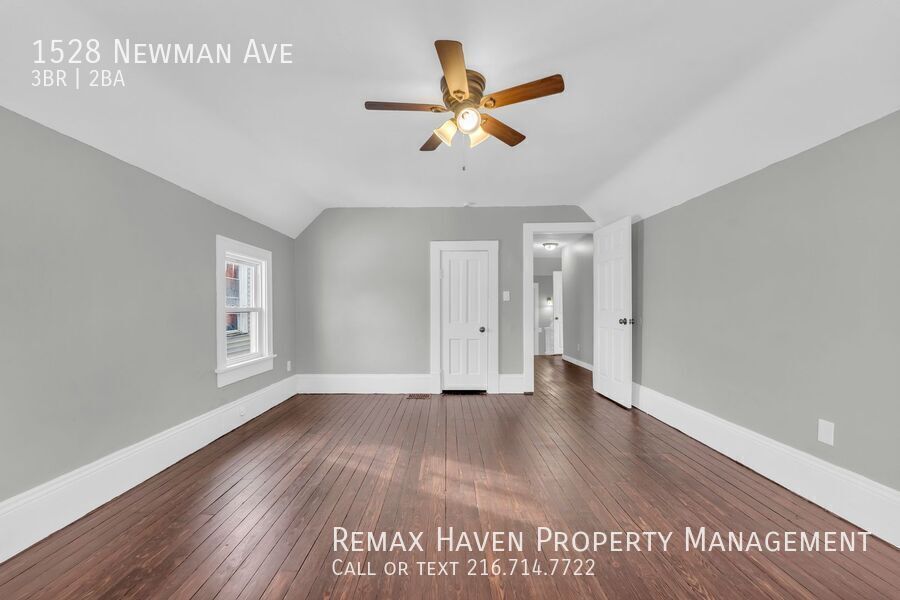 1528 Newman Ave, Lakewood - Spacious 3-bed 2-bath single-family home! property image