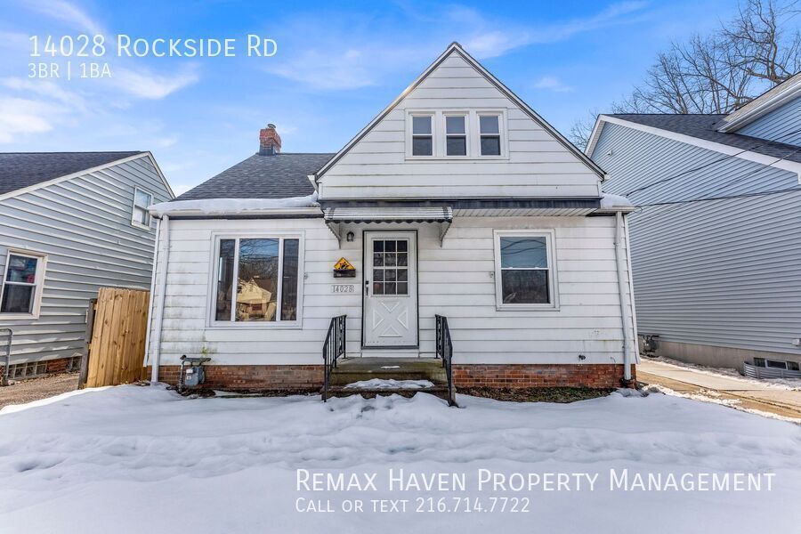 14028 Rockside Rd, Maple Heights - Spacious 3-bed 1-bath single-family home! property image
