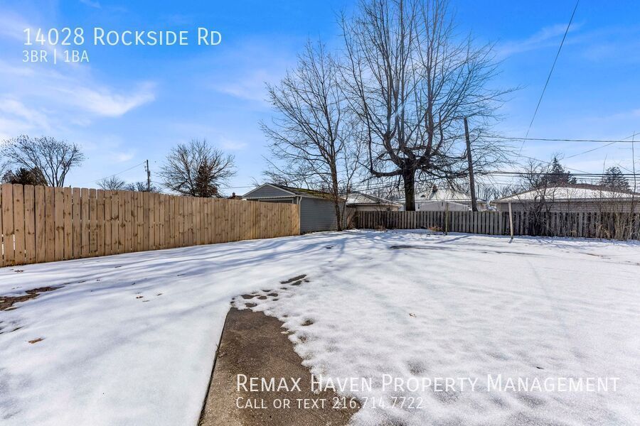 14028 Rockside Rd, Maple Heights - Spacious 3-bed 1-bath single-family home! property image