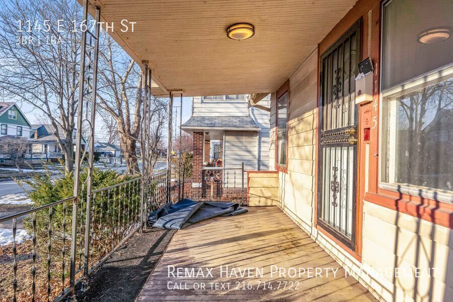 1145 E 167th St, Cleveland - Spacious 3-bed 1-bath single-family home! property image