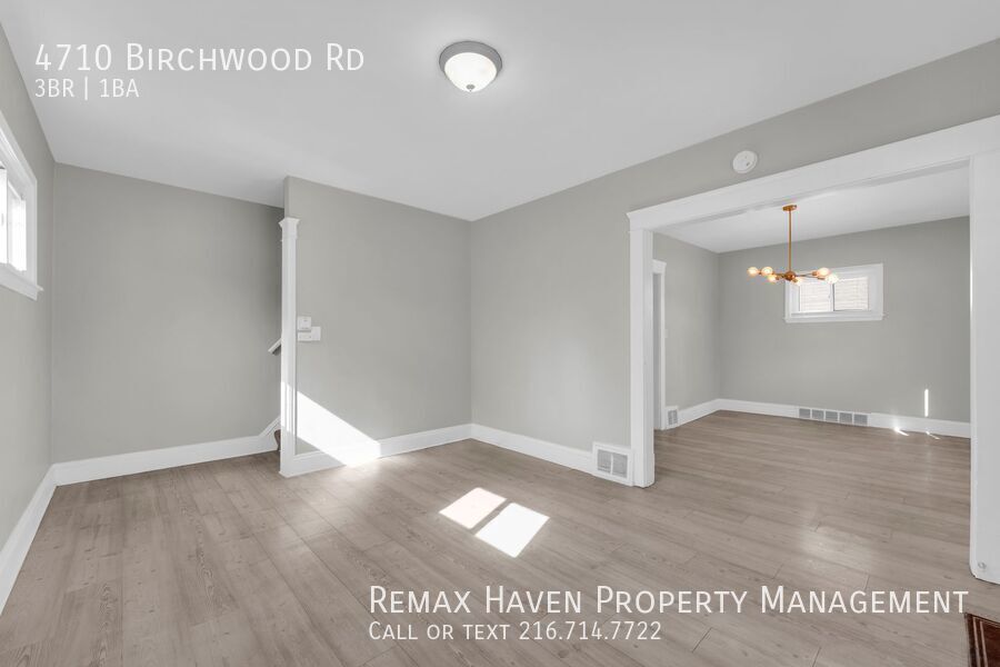 4710 Birchwood Rd, Garfield Heights - Spacious 3-bed 1-bath single-family home! property image