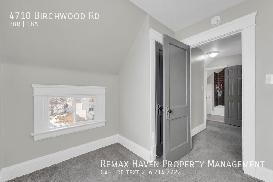 4710 Birchwood Rd, Garfield Heights - Spacious 3-bed 1-bath single-family home! property image