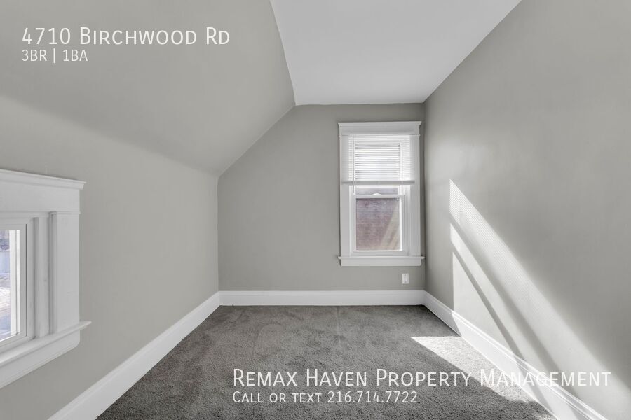 4710 Birchwood Rd, Garfield Heights - Spacious 3-bed 1-bath single-family home! property image