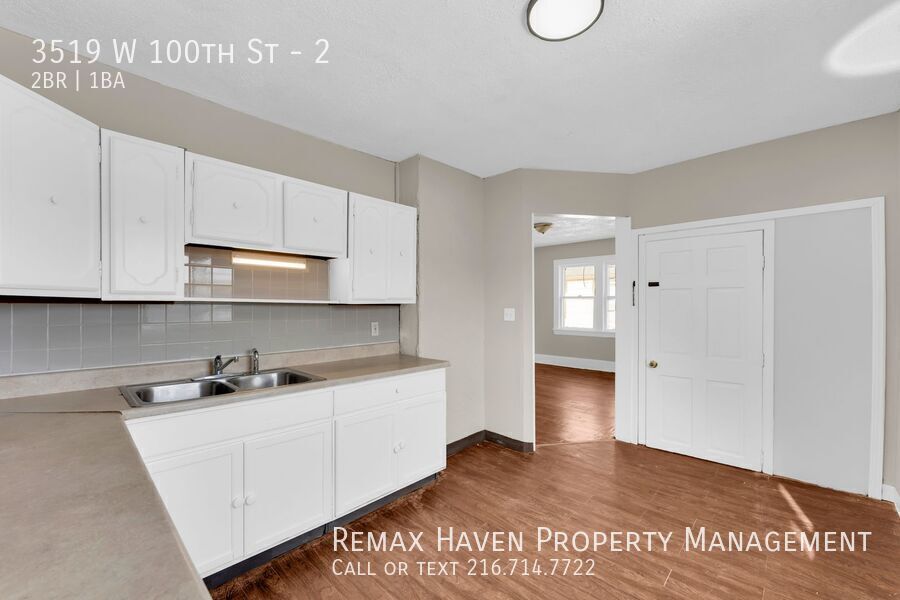 3519 W 100th St | Unit 2, Cleveland - Spacious 2-bed 1-bath multi-family home! All utilities included! property image