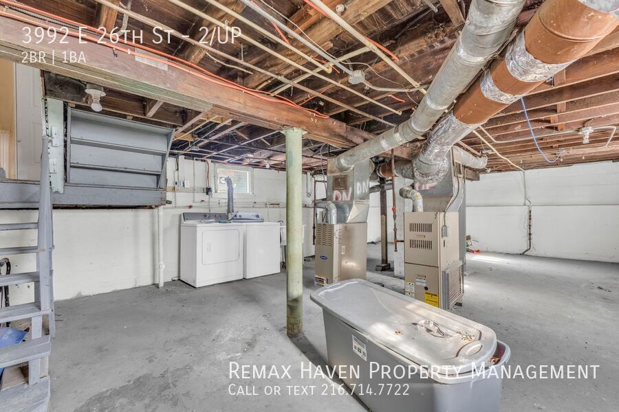 3992 E 26th St | UP, Newburgh Heights - Spacious 2-bed 1-bath multi-family home!  property image