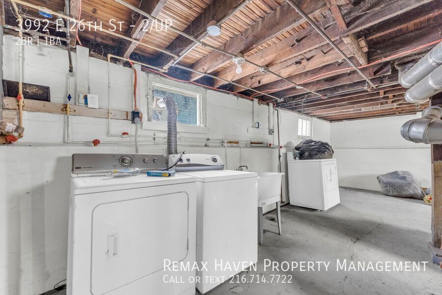 3992 E 26th St | UP, Newburgh Heights - Spacious 2-bed 1-bath multi-family home!  property image