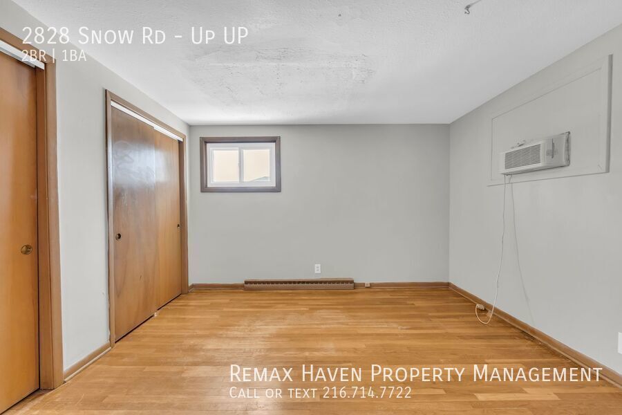 2828 Snow Rd | UP, Parma - Spacious 2-bed 1-bath multi-family home!  property image