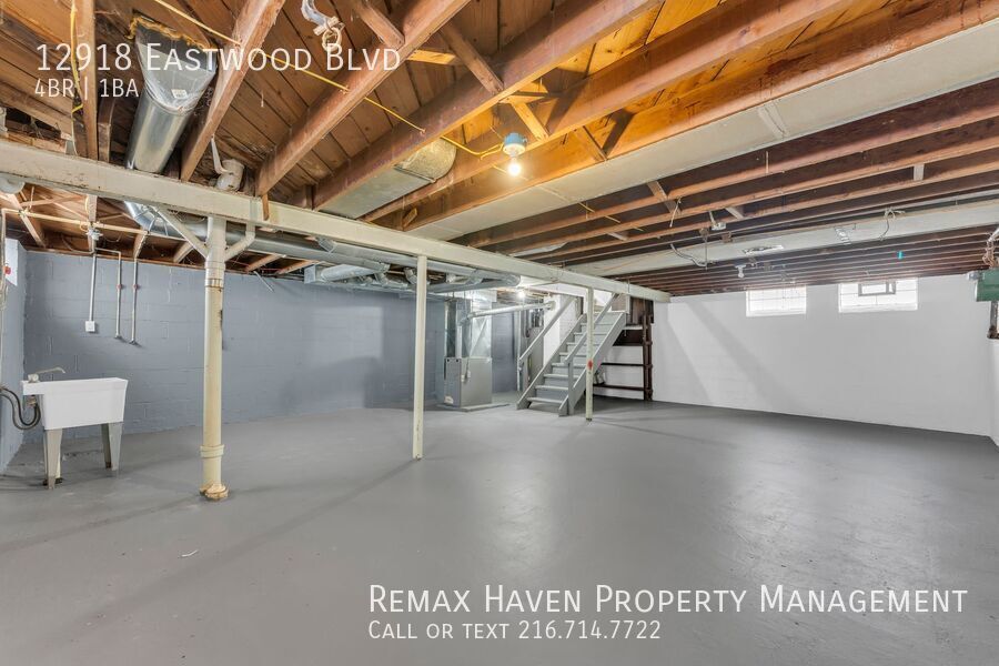 12918 Eastwood Blvd, Garfield Heights - Spacious 4-bed 1-bath single-family home! property image