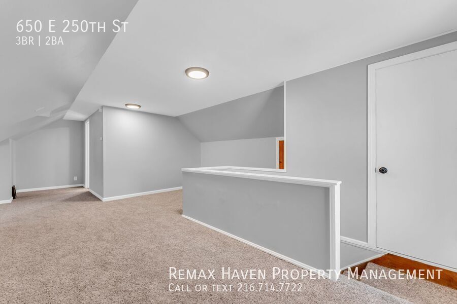 650 E 250th St, Euclid - Spacious 3-bed 2 -bath single-family home! property image