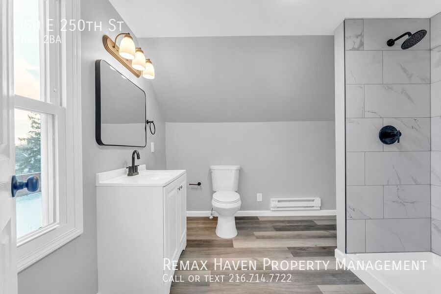 650 E 250th St, Euclid - Spacious 3-bed 2 -bath single-family home! property image