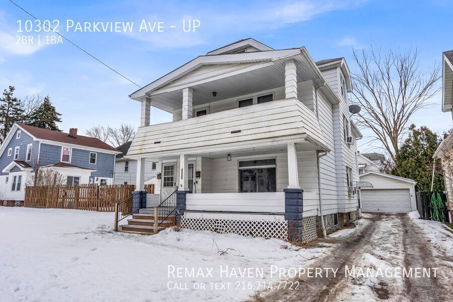 10302 Parview Ave| UP, Garfield Heights - Spacious 2-bed 1-bath multi-family home!  property image