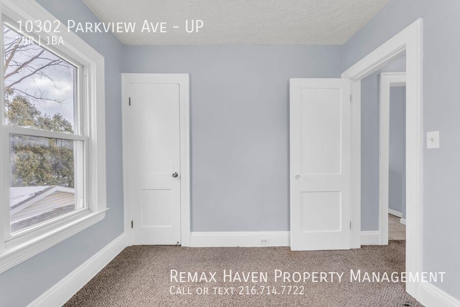 10302 Parview Ave| UP, Garfield Heights - Spacious 2-bed 1-bath multi-family home!  property image