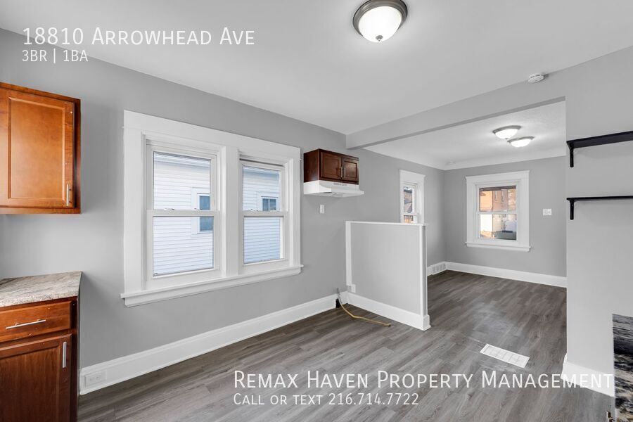 18810 Arrowhead Ave, Cleveland - Spacious 3-bed 1 -bath single-family home! property image