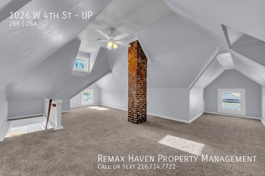 1026 W 4th St | UP, Lorain - Spacious 2-bed 1.5-bath multi-family home!  property image