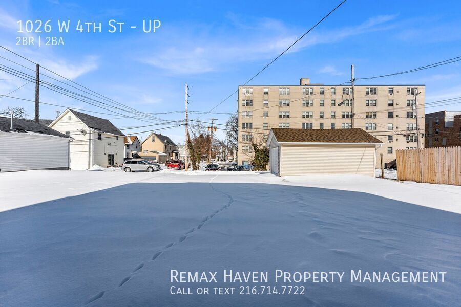 1026 W 4th St | UP, Lorain - Spacious 2-bed 1.5-bath multi-family home!  property image