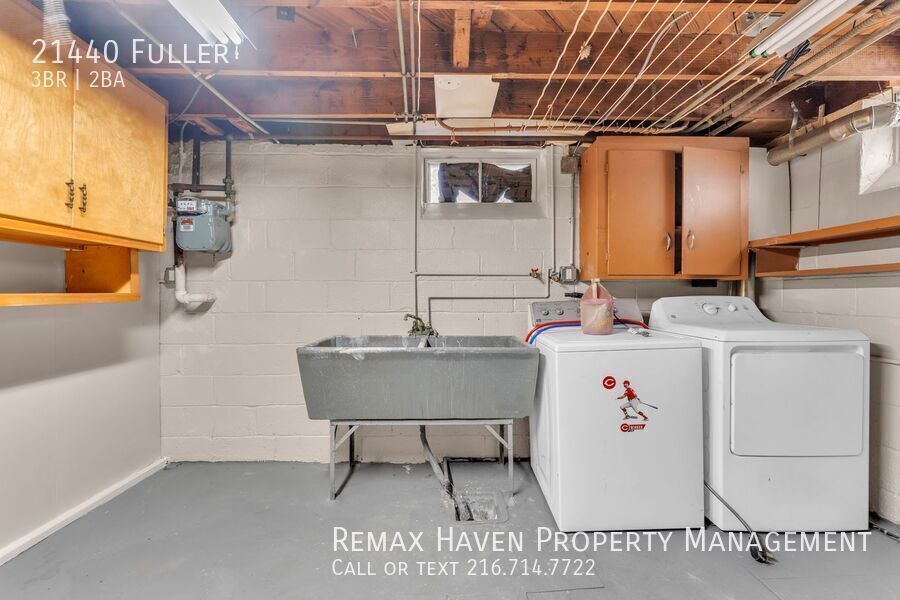 21440 Fuller Ave, Euclid - Spacious 3-bed 2 -bath single-family home! property image