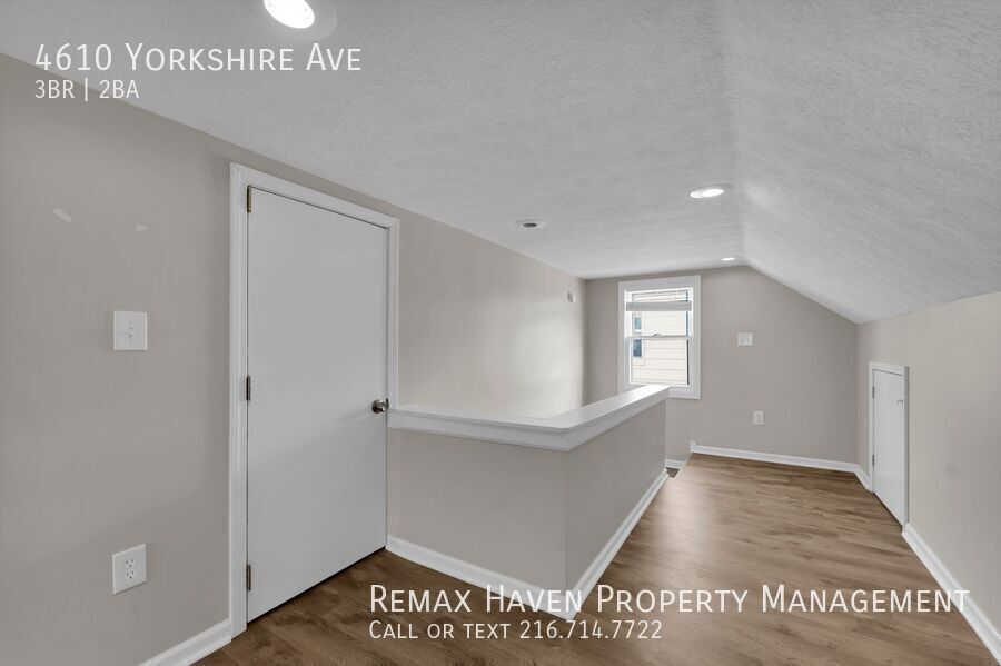 4610 Yorkshire Ave, Parma - Spacious 3-bed 2 -bath single-family home! property image